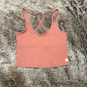 Vuori Ribbed Crossback Crop Tank Top in Light Cinnamon